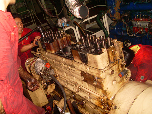 寧波柴油發電機組維修保養服務中心